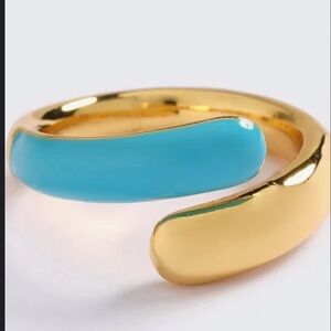 New Emma Pills Strobe Ring Ocean Glo Retail $89 With original packaging